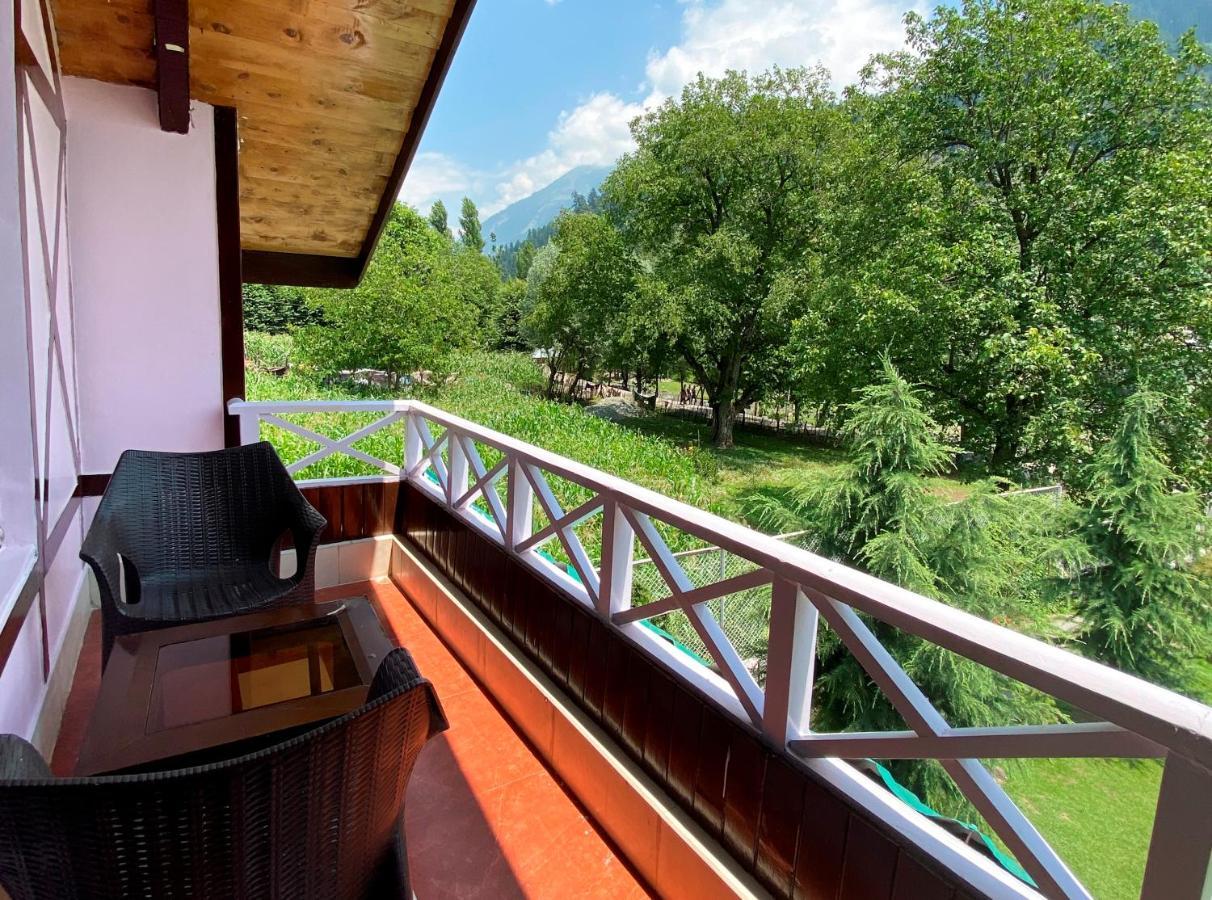 Six Seasons Pahalgam Pahalgām Exteriör bild